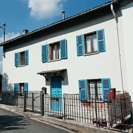 La Casa Di Elso Con Piscina Canelli