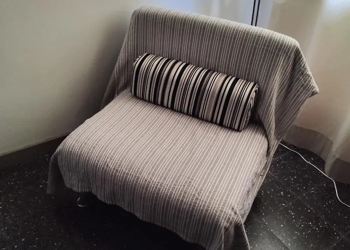 La Casa Di Elso Con Piscina Hébergement de vacances Canelli